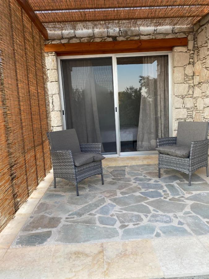 Ammos Luxury Suits And Residences Peyia Exterior foto
