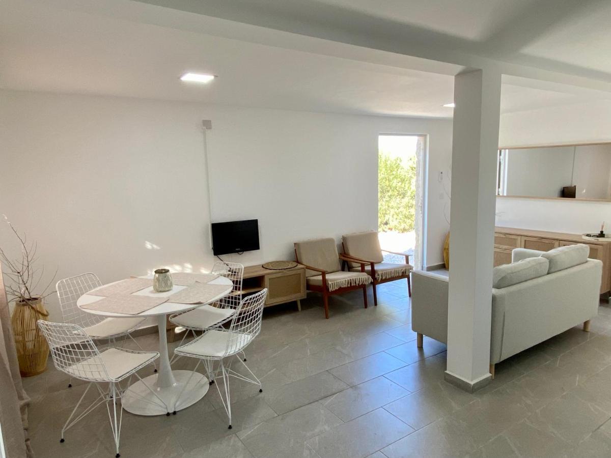 Ammos Luxury Suits And Residences Peyia Exterior foto